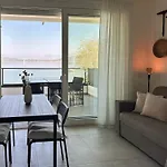 Aquavista - Lakeview With Pool Апартаменты