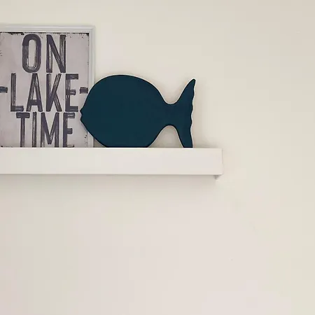 Aquavista - Lakeview With Pool Appartement