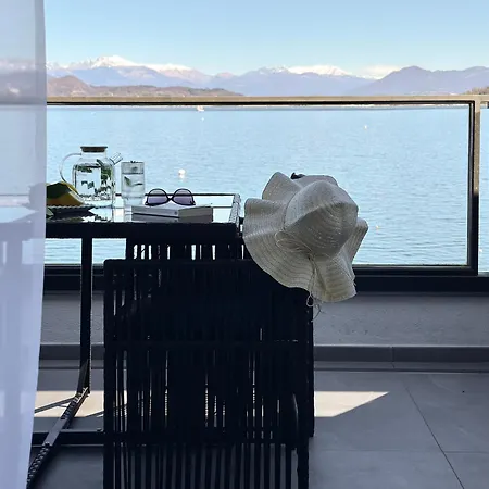 דירה Aquavista - Lakeview With Pool דורמלטו