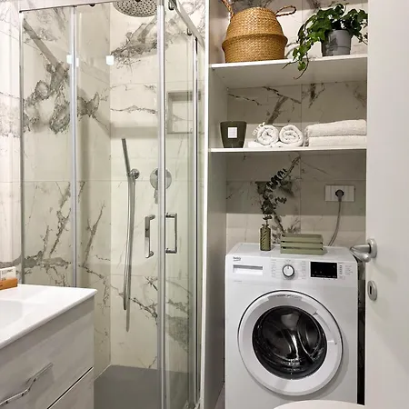 Aquavista - Lakeview With Pool