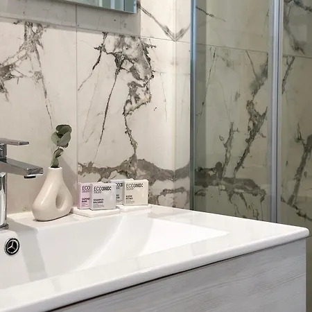 Aquavista - Lakeview With Pool *