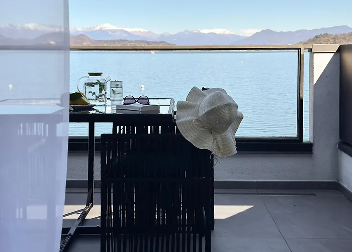 Lejlighed Aquavista - Lakeview With Pool Dormelletto