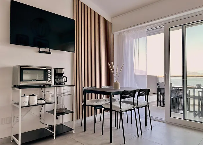 아파트 Aquavista - Lakeview With Pool