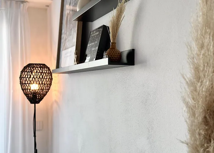 Aquavista - Lakeview With Pool 도멜레토