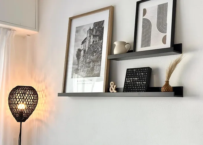 Aquavista - Lakeview With Pool 아파트 도멜레토