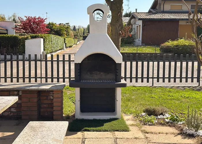 Aquavista - Lakeview With Pool 아파트 *